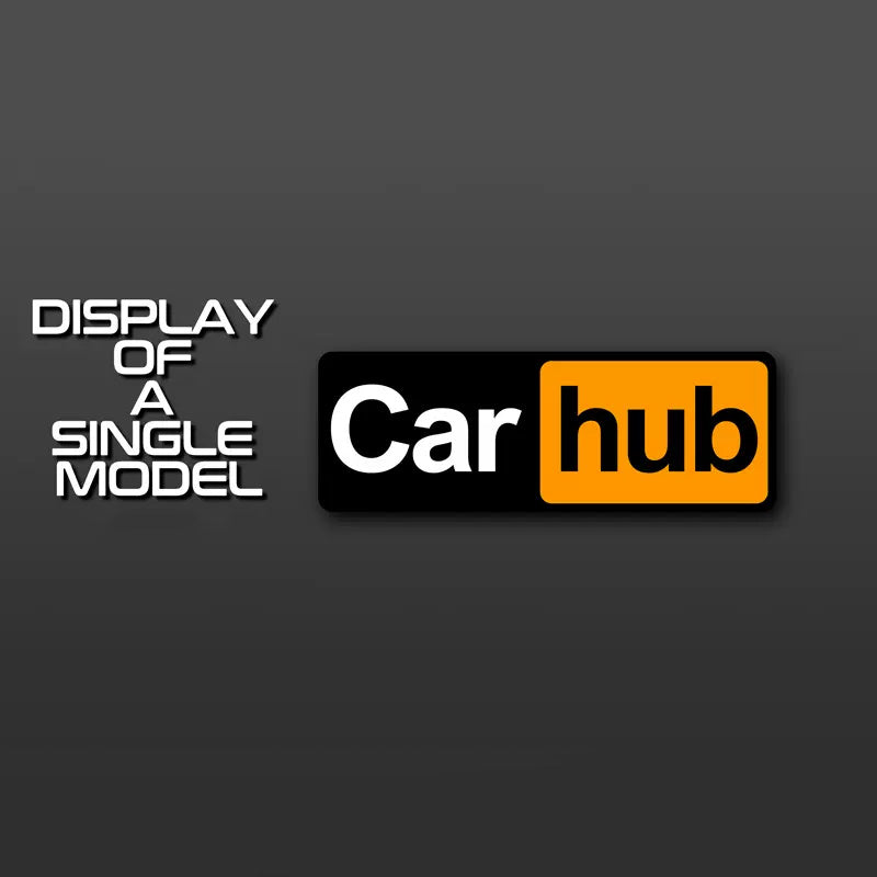 Aggiungi divertimento e personalità alla tua auto: adesivo impermeabile REC Funny Car Hub in inglese - Personalizzazione istantanea