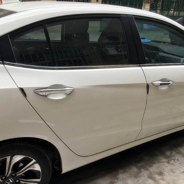 (Set of 4) Pinalloy Universal Waterproof Carbon Fiber Decor Car Door Edge Protector Trim Side Apron Protector Guard - Pinalloy Online Auto Accessories Lightweight Car Kit