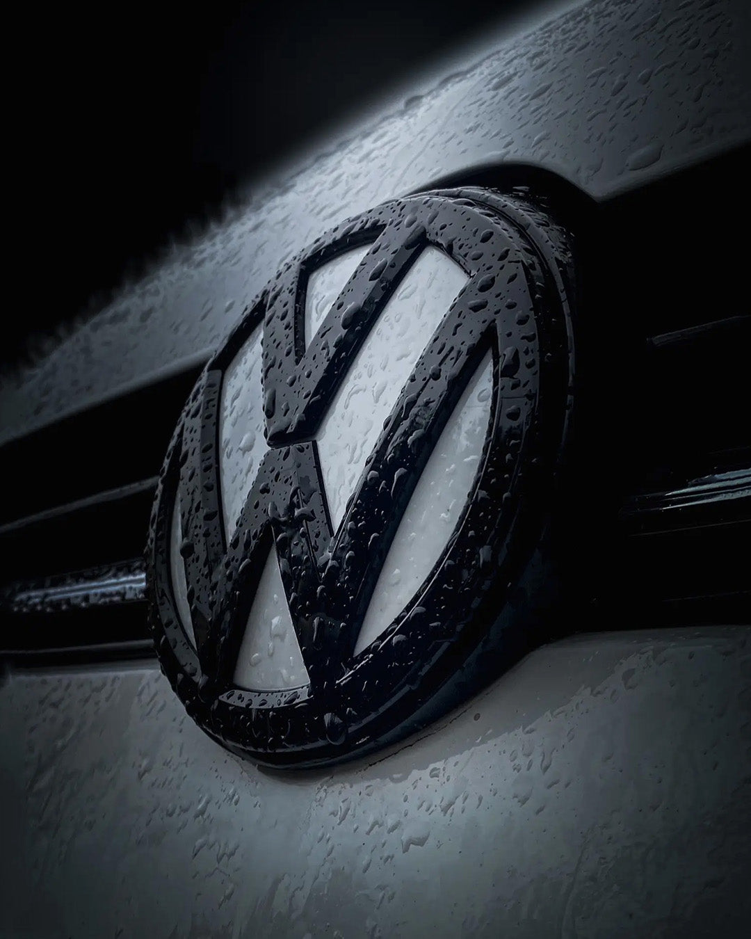 (Virtual Gallery) Black and White Power for VW Golf 7 by Zyc