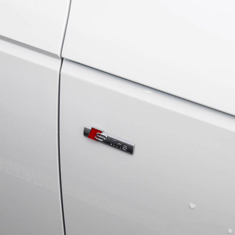 Adesivo laterale in ABS Pinalloy con scritta SLine