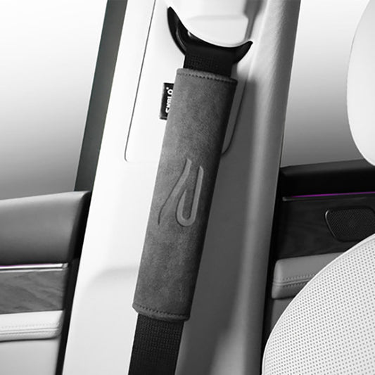 Copri cintura di sicurezza in Alcantara Pinalloy con stile VW Golf MK8 R e nuova scritta R