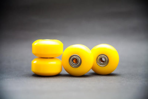 (Set of 4) 52mm 100A PU Yellow Skateboard Wheels Cruiser Rollen (608ZZ ABEC 7 & Spacers) - Pinalloy Online Auto Accessories Lightweight Car Kit 